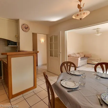 Le Vasse - 2 Bedrooms With Terrace - Pedestrian Area *